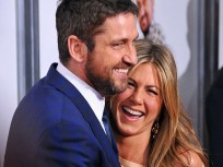 Stars of "The Bounty Hunter" Hit the Red Carpet