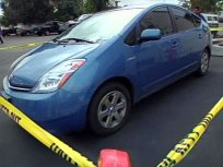 Toyota, U.S. Officials to Probe Runaway Prius