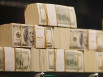 Cops Catch Criminals With Coke and Cash