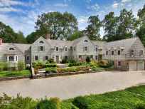 Ex-Football Player Lists Darien Crib