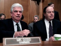 Report: AIG Urged Donations to Dodd