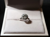 Missing Jewels! Ultra Diamonds Store Looted