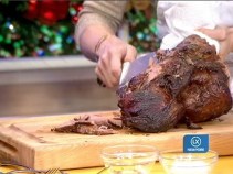 Classic Roast Rack of Lamb with Parsley-Garlic Crust