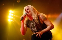 Dee Snider Rocks the Fight Against Birth Defects