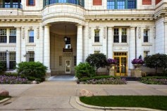 Inside Oprah's Streeterville Co-op For Sale