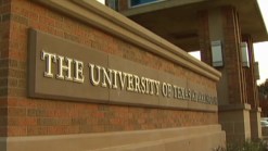 Report of Armed Man Closes UTA Campus