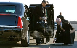 Obama's BlackBerry Bumble
