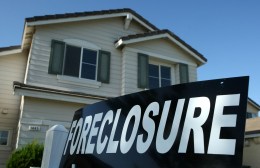 Mortgage Help Draws Crowds to Conn.'s Gold Coast