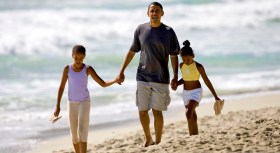 Counter Intelligence: Obamas Set for Vineyard Getaway