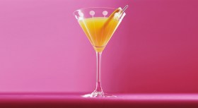 6/25: Cocktails, Whales and Blues