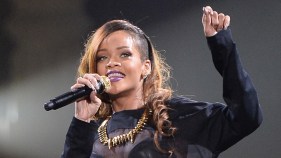 Rihanna Dethrones Bieber on YouTube