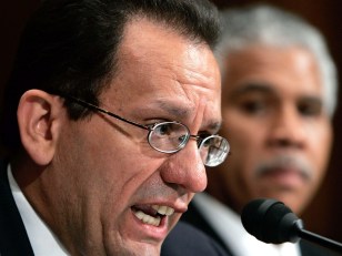 Judge Combines Mayor's Corruption Cases