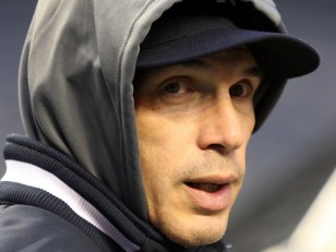 Girardi’s World Series Task: Stay Out of the Way