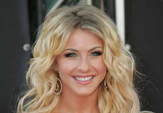 Julianne Hough Won't Return to "Dancing With the Stars"