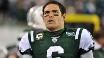 Jets Teammates Defend Sanchez Amid Heavy Criticism