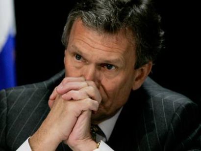 Campaign promises are for suckers. Obama appoints healthcare lobbyist Tom Daschle as Sec. of HHS. Campaign promises are for suckers. Obama appoints healthcare lobbyist Tom Daschle as Sec. of HHS.