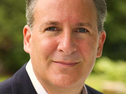 Peter Schiff worked on libertarian Ron Paul's failed 2008 presidential bid.