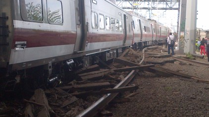 NTSB Arrives at Metro North Crash Site