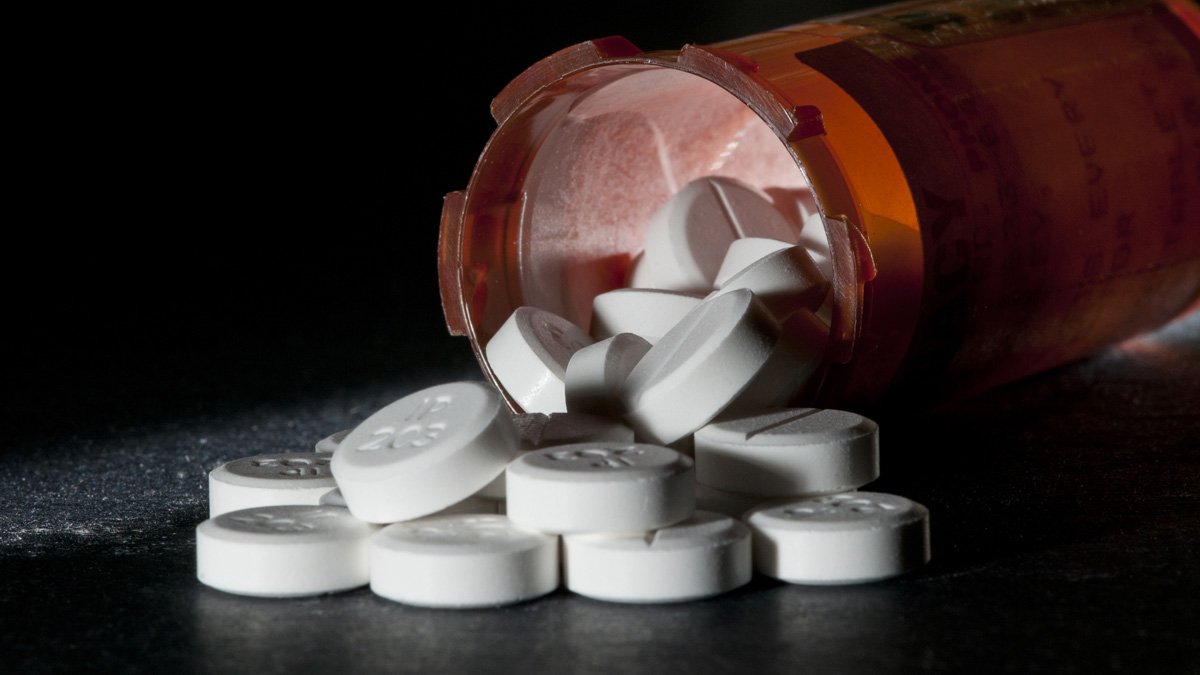 Fairfield Doctor Sentenced for Illegally Prescribing Oxycodone