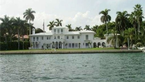 A Real Housewife Of Miami Takes on the City of Miami