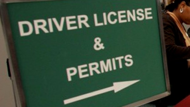 House Approves Licenses for Undocumented Immigrants