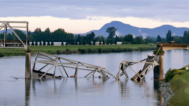 Fixing America's Failing Bridges Would Cost Billions