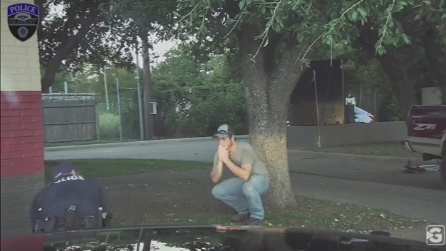 Raw Video: Granbury Officer Performs CPR on Child