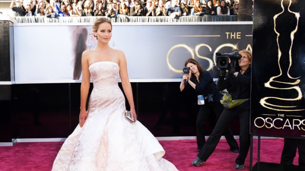 Oscars Red Carpet: Beyond the Pale