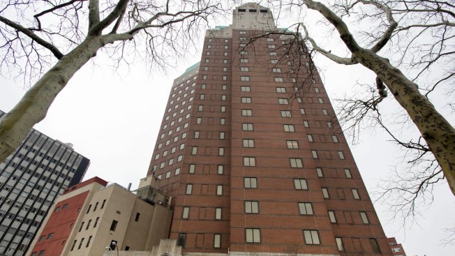 White powder mailed to Clinton's Brooklyn campaign headquarters
