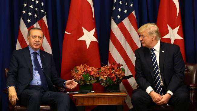 U.S. suspends visa applications from Turkey