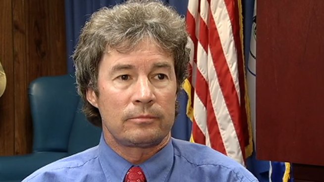 With a House ethics committee investigation looming, congressman's chief of staff Rick Bryant says he hopes Jackson will return in two or three weeks. Mary Ann Ahern reports.