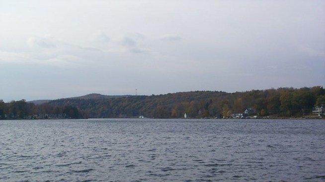 Ice Bog Threatens Highland Lake