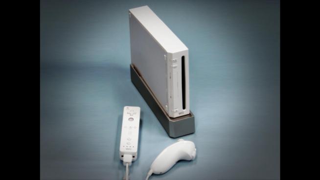 Man Has Wii Fit, Holds Family Hostage