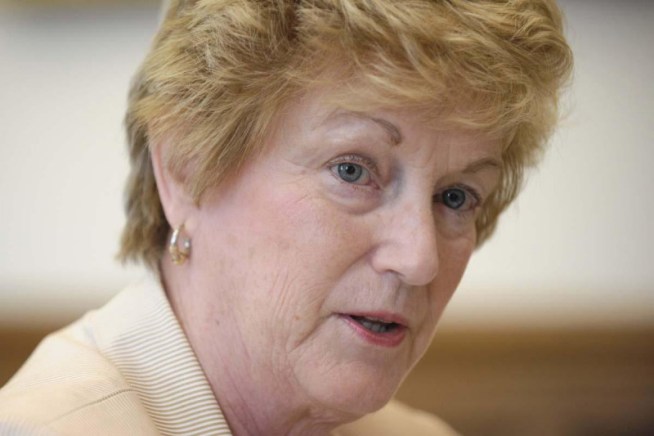 Rell Wants Dec. 15 Special Session on Budget