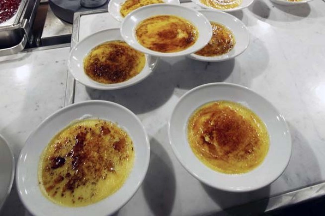 Passion Fruit and Vanilla Bean Crème Brûlée 