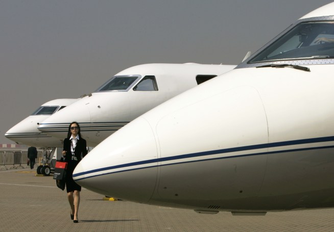 Fly from Groton to Nantucket, Non-Stop