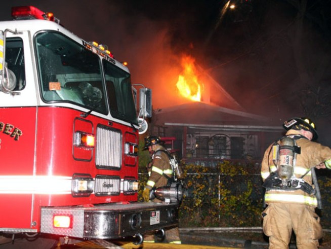 Dad, Daughter Safe After East Hartford Blaze