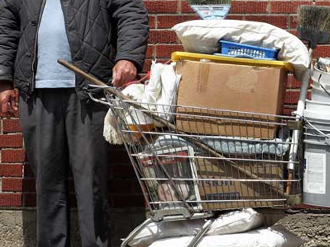 Bridging the Gap Between The Homeless and Hot Meals