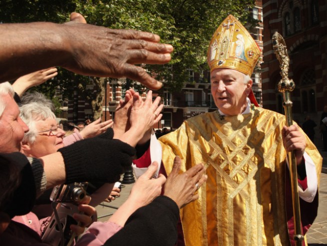 OMG: Bishop Calls Texting and Facebook Evil