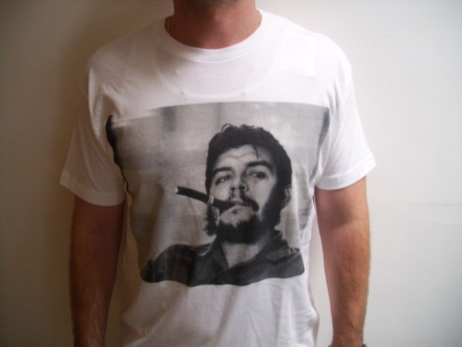 Che Tee Has Miami Seeing Red