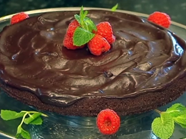 Bittersweet Chocolate Truffle Cake