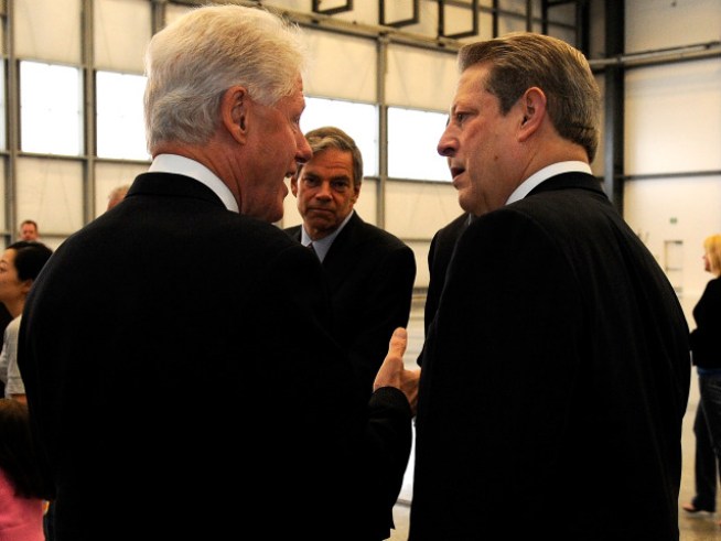Clinton and Gore Reunite in Tennessee
