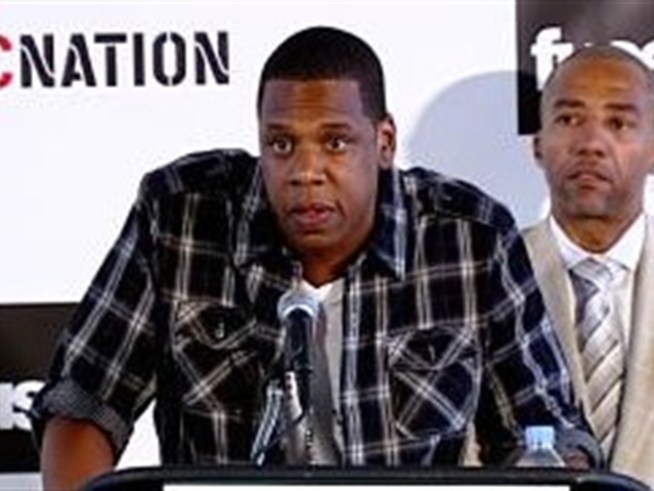 Jay-Z to Drop It Like It's Hot at the AMA's