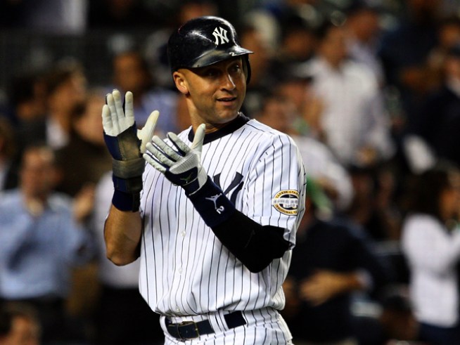 Yanks Win First Post-Season Game at New Stadium 