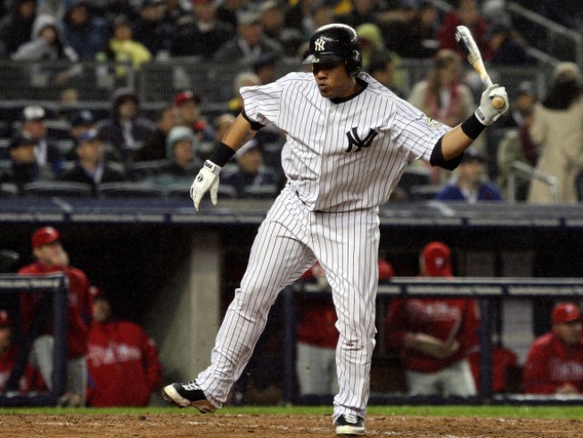 A Jittery Welcome to the World Series for the Yankees