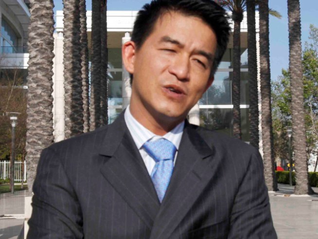 Money Man Under Investigation for Ponzi Scheme Dies