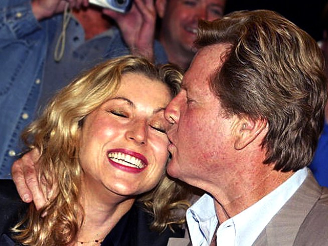 Ryan O'Neal Hit on Daughter at Farrah's Funeral