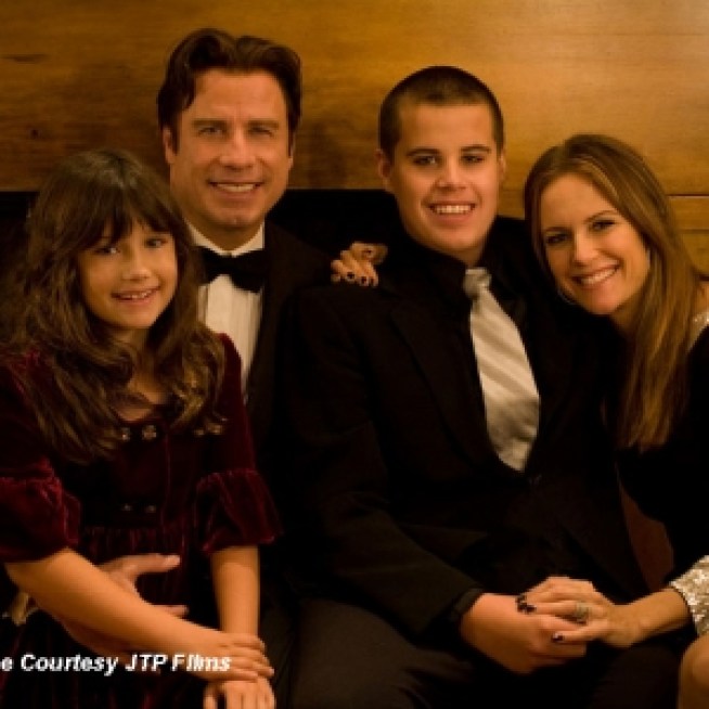Travolta Family Returns To US With Son’s Remains