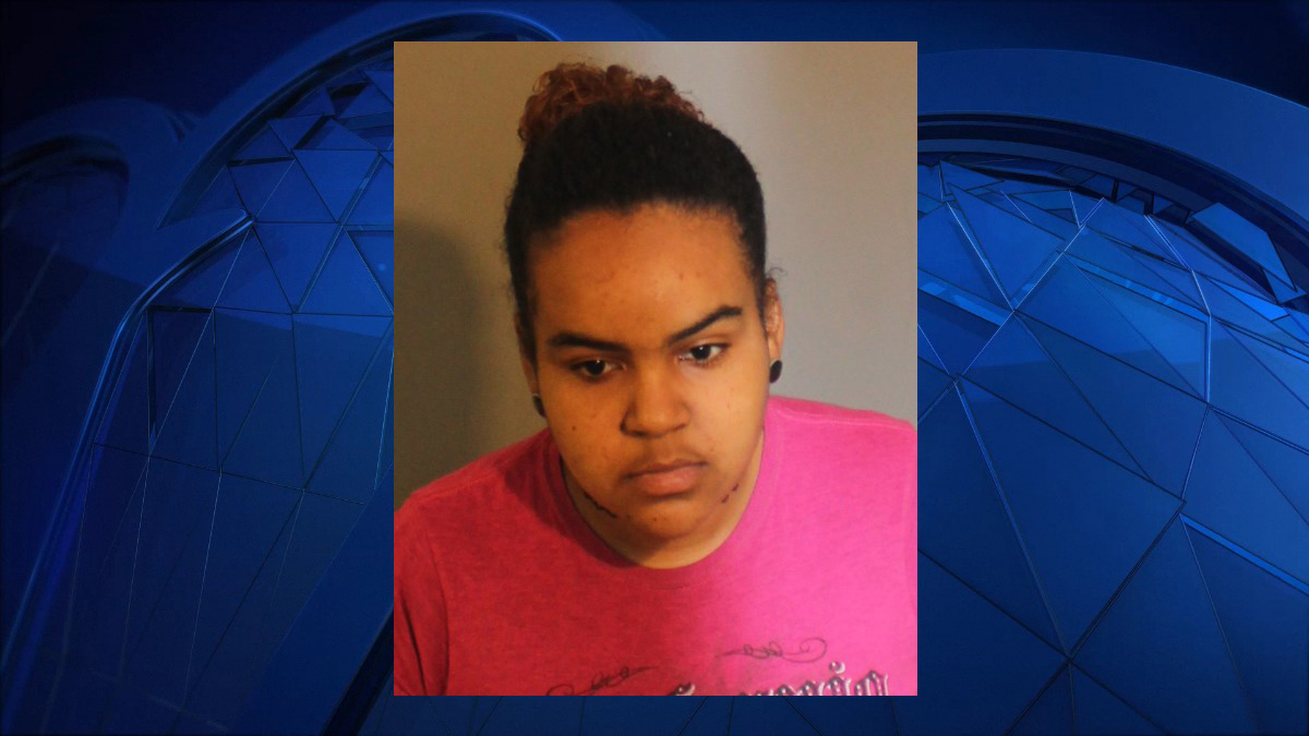 Mom Charged with Abandoning Newborn Behind Grocery Store