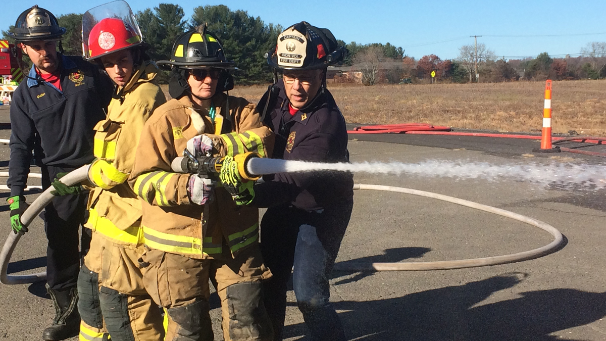 Avon Firefighters Open Training Course to Community